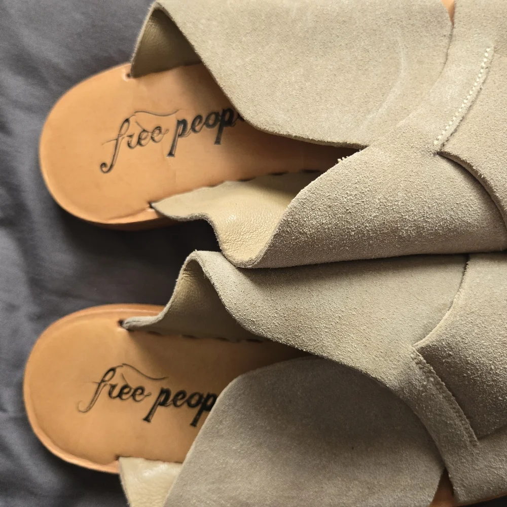Free People Emilia Slide Sandal Sand Suede Sz 40